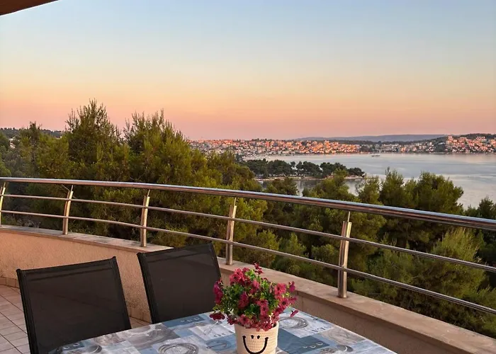 아파트 Marijana 트로기르